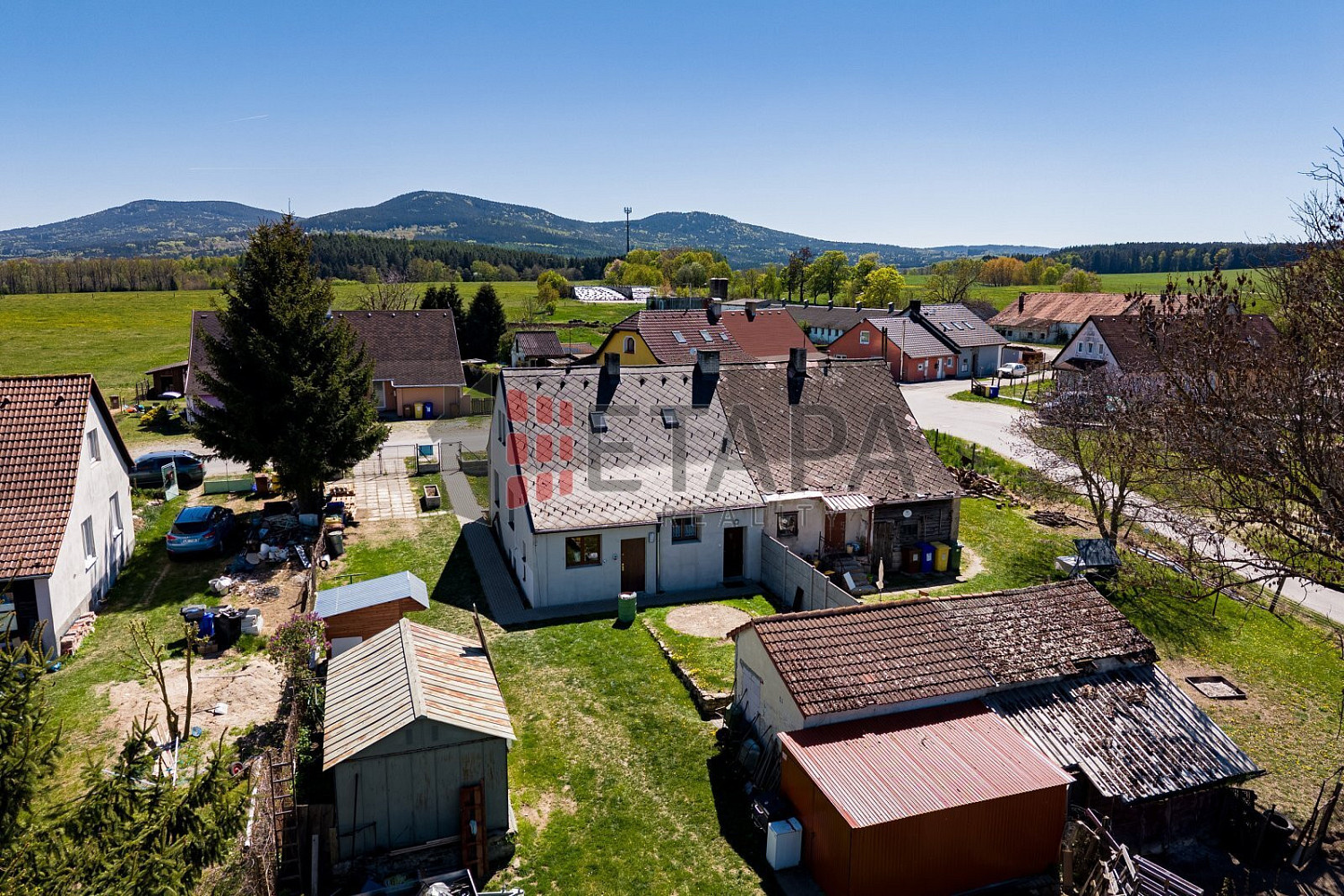 Prodej domu 148 m² s pozemkem 489 m² — photo 2