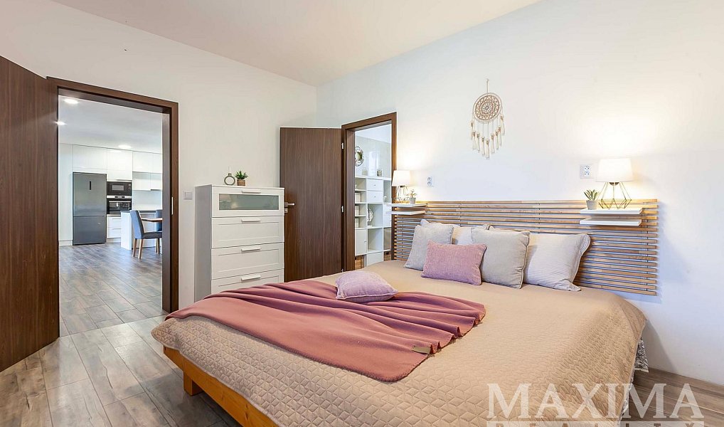 Prodej domu 159 m² s pozemkem 1 194 m², Svinaře – náhled fotky 11