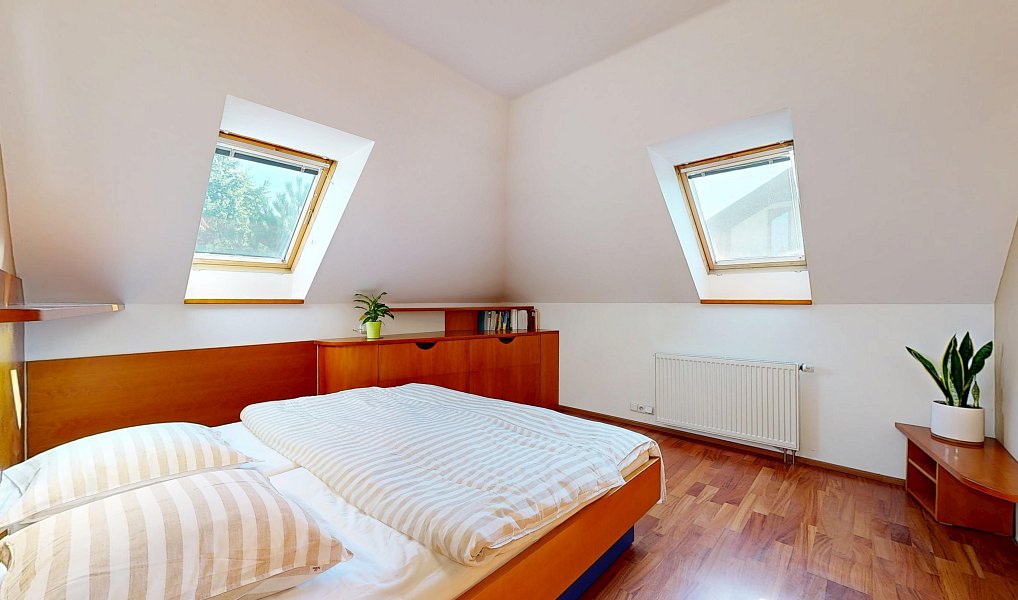 Prodej domu 220 m² s pozemkem 810 m², Brno – náhled fotky 24