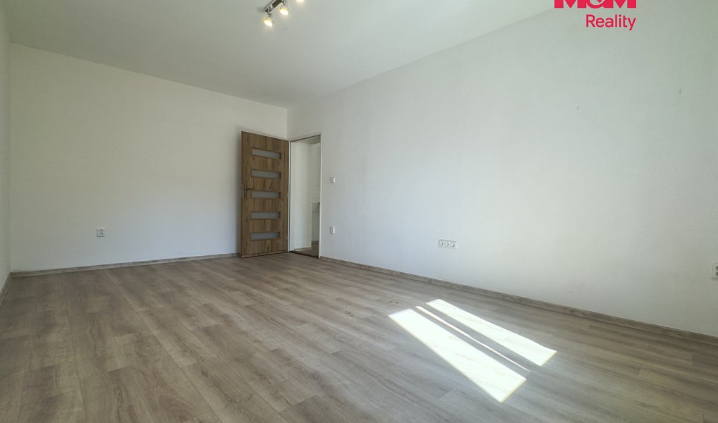 Pronájem bytu 2+kk 64 m², Klášterec nad Ohří – náhled fotky 3