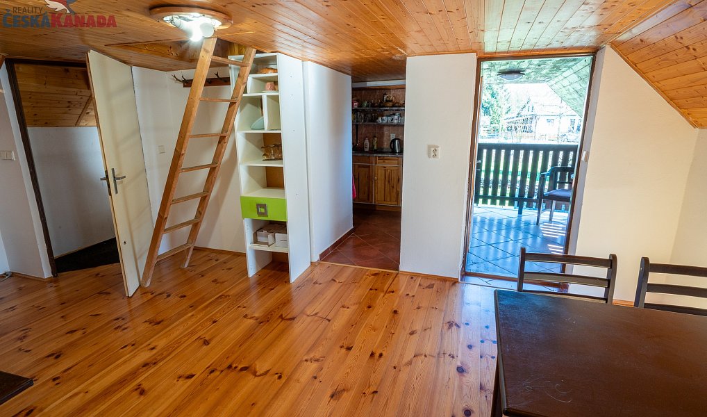 Prodej domu 162 m² s pozemkem 656 m², Jemnice – náhled fotky 13
