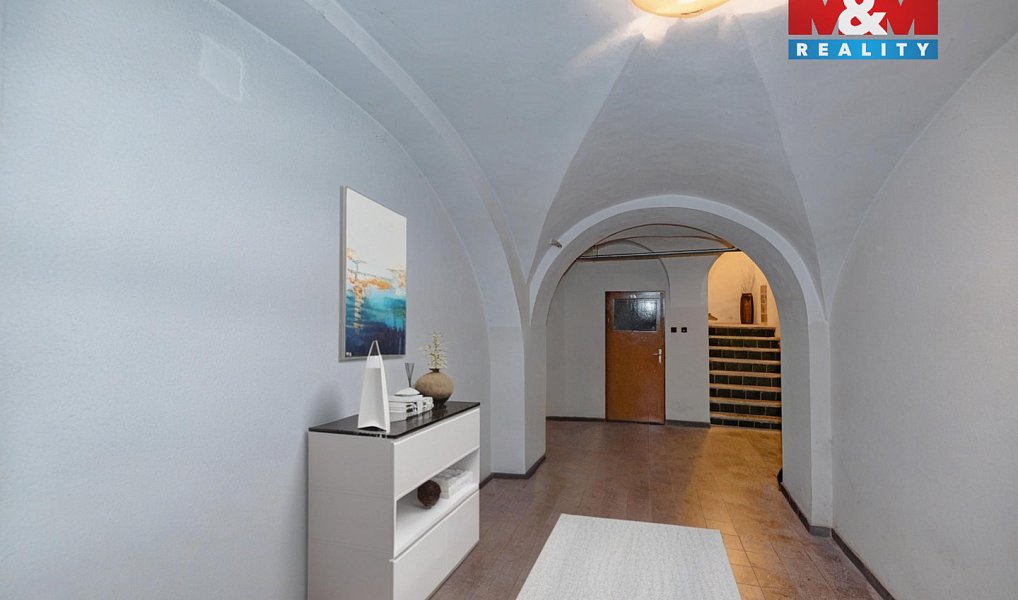 Prodej domu 397 m² s pozemkem 446 m², Broumov – náhled fotky 11