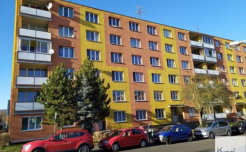 Prodej bytu 3+1 61 m², náměstí 9. května, Chodov, okres Sokolov