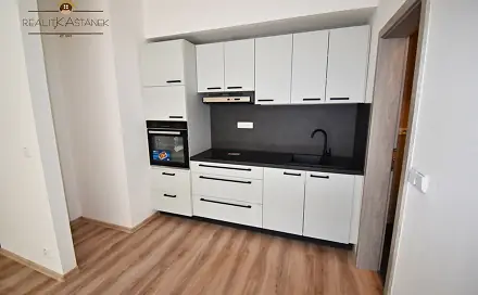 Pronájem bytu 2+kk 55 m², Pražská, Liberec - Liberec III-Jeřáb