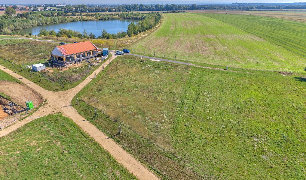 Prodej stavebního pozemku 2 013 m², Praskačka – náhled fotky 2
