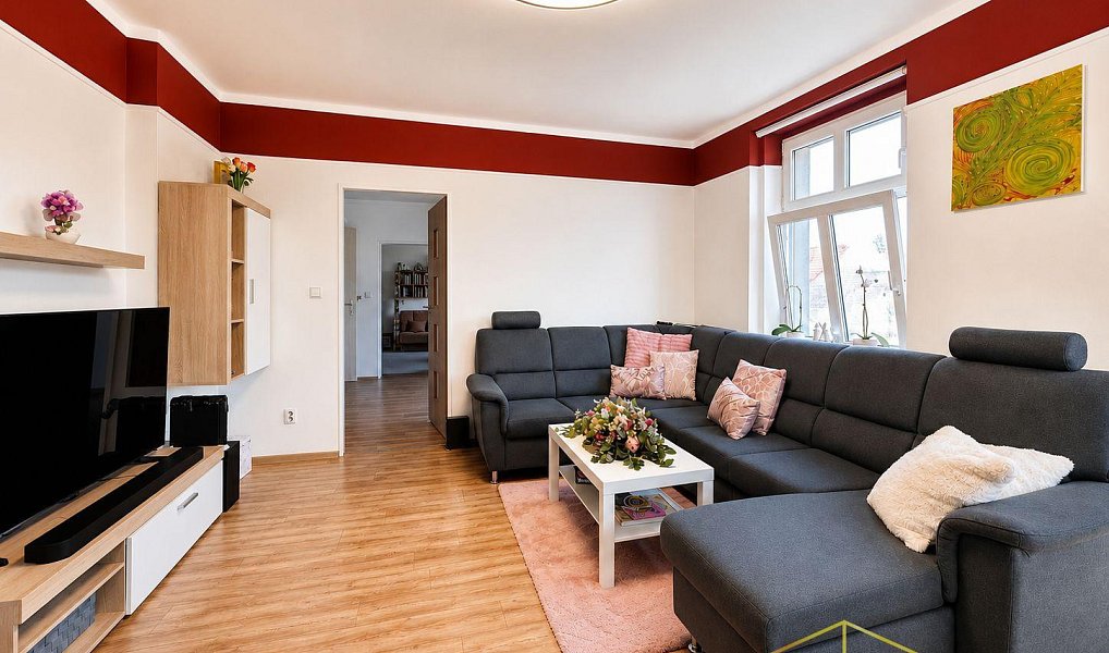 Prodej domu 400 m² s pozemkem 380 m², Teplice – náhled fotky 5