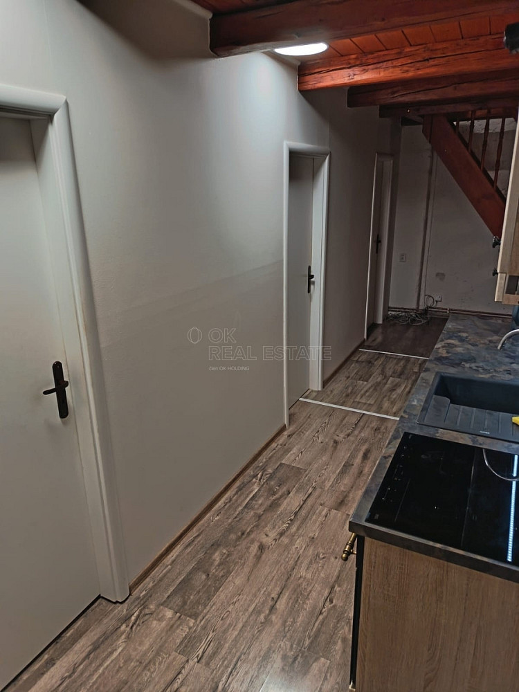 Pronájem domu 180 m² s pozemkem 78 m² – fotografie 3