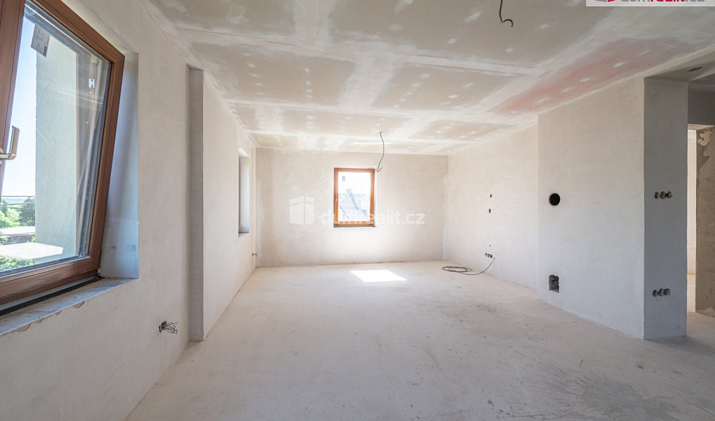 Prodej domu 300 m² s pozemkem 888 m², Sadov – náhled fotky 26