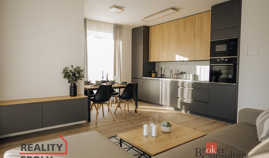 Prodej bytu 4+kk 82 m², Kladno – náhled fotky 5