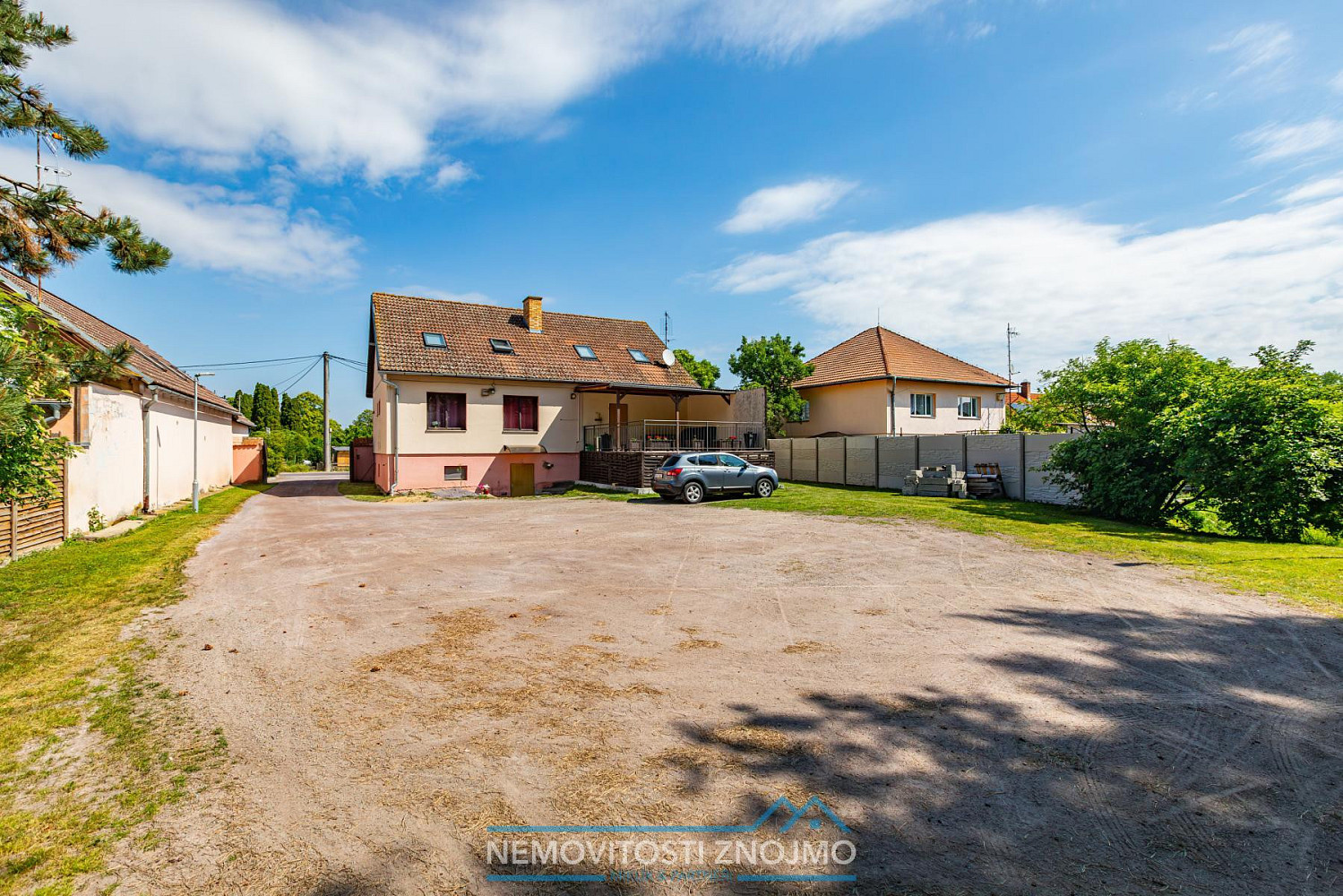 Prodej ubytovacího objektu 390 m² – fotografie 4