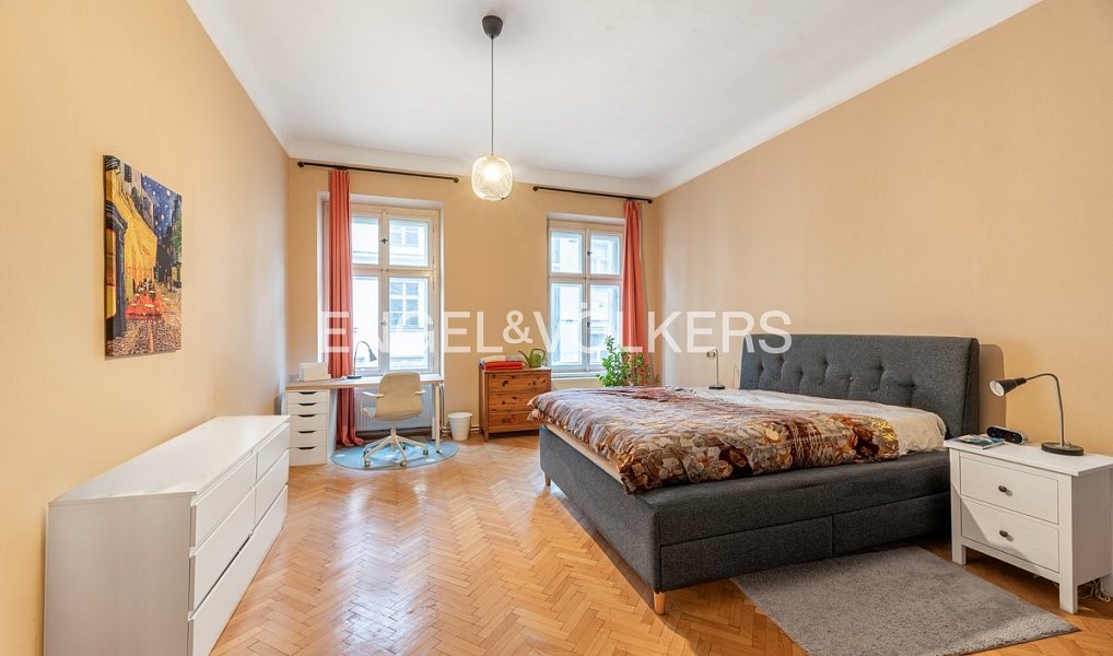 Pronájem bytu 2+1 80 m², Praha – náhled fotky 4