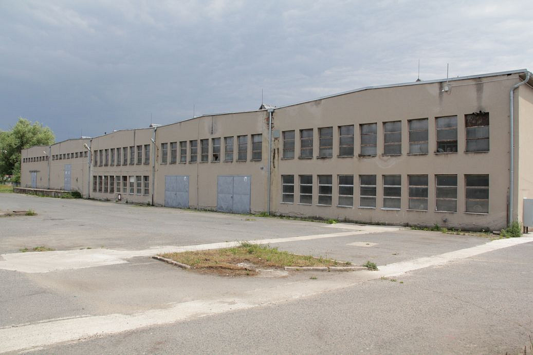 Pronájem výrobních prostor 596 m² – fotografie 2