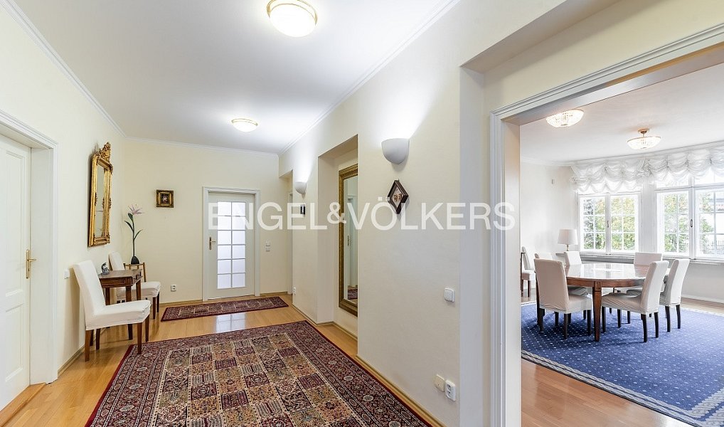 Pronájem bytu 4+1 150 m², Praha – náhled fotky 6