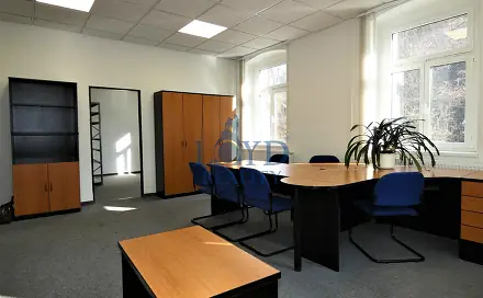 Pronájem kanceláře 47 m², U Řempa, Karlovy Vary - Stará Role