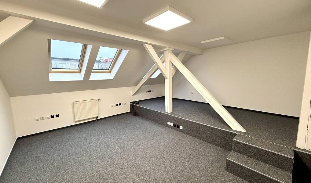 Pronájem kanceláře 77 m², Praha – náhled fotky 6