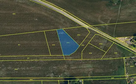 Dražba pole 1 127 m², Staré Město