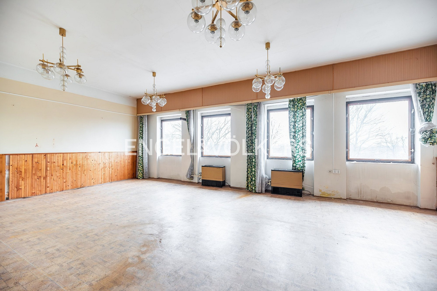 Pronájem skladovacích prostor 8 262 m² – fotografie 2