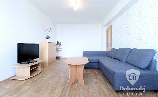 Pronájem bytu 3+1 70 m², Estonská, Kladno - Kročehlavy