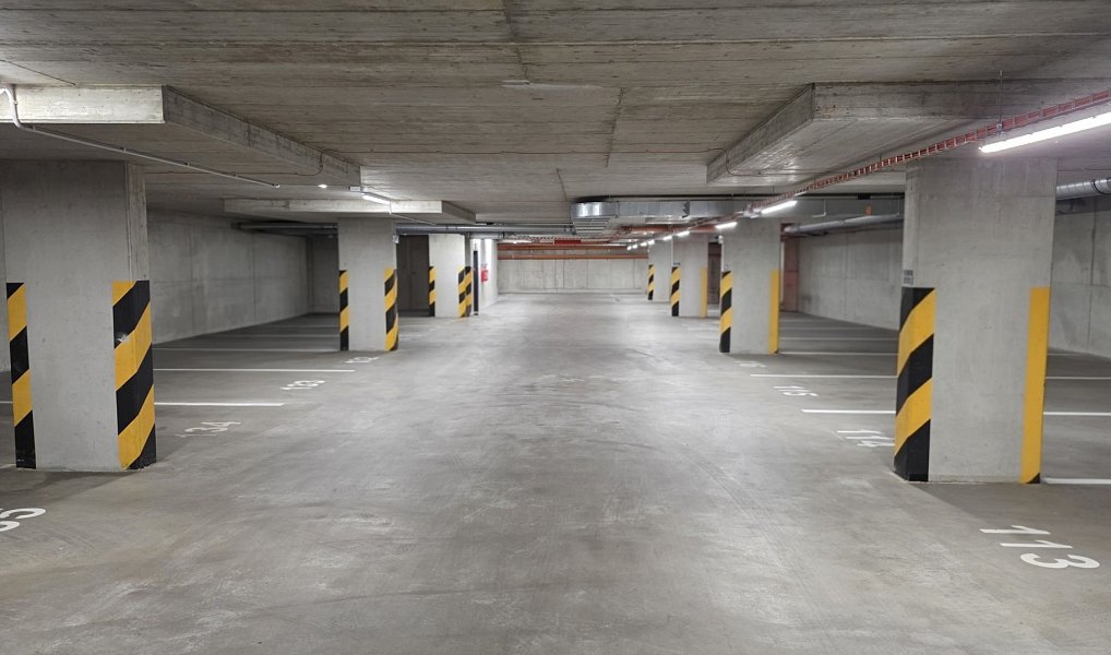 Pronájem garážového stání 13 m2, Aloise Rašína, Olomouc - Řepčín, Olomouc – náhled fotky 4