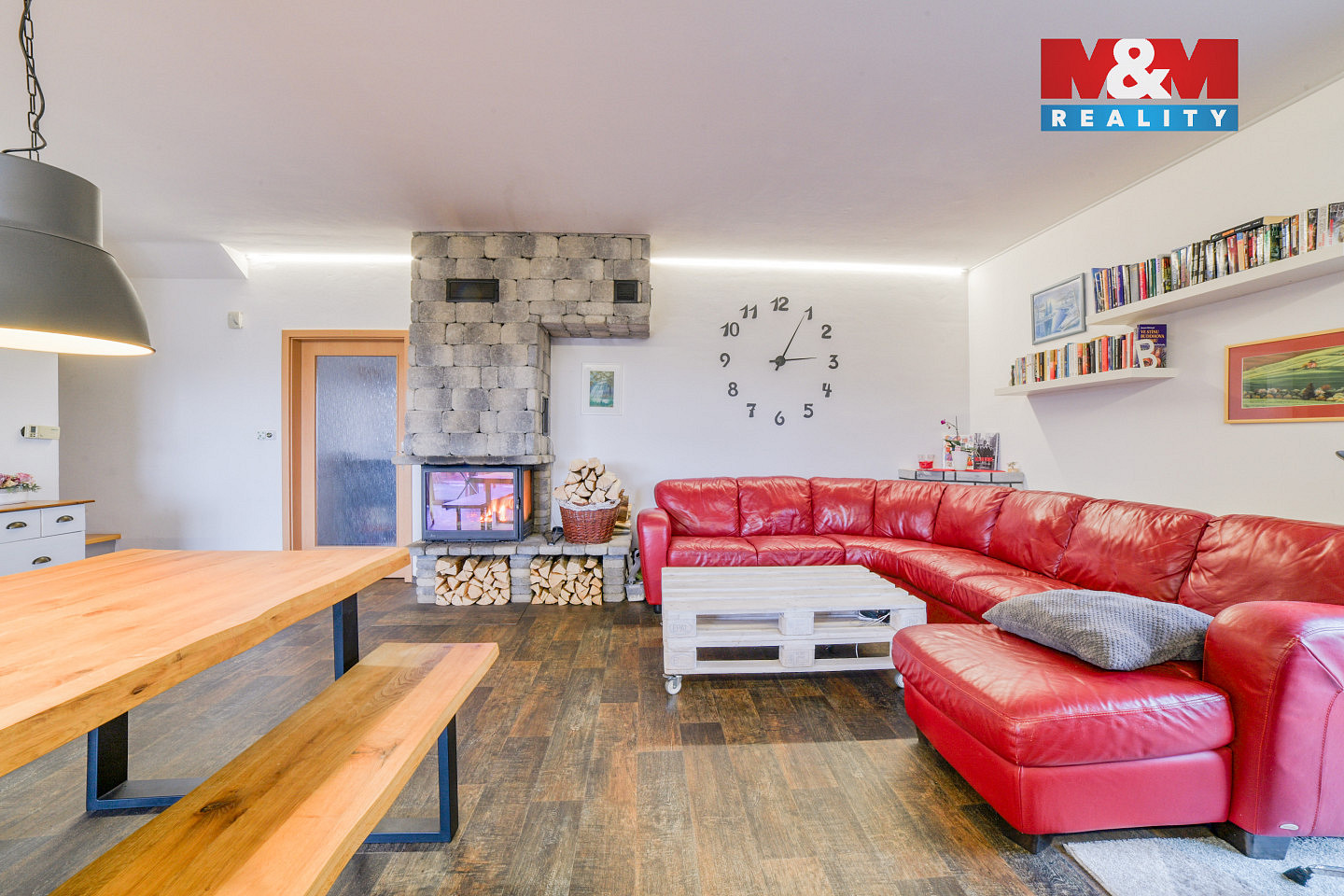 Prodej domu 176 m² s pozemkem 595 m² — photo 2