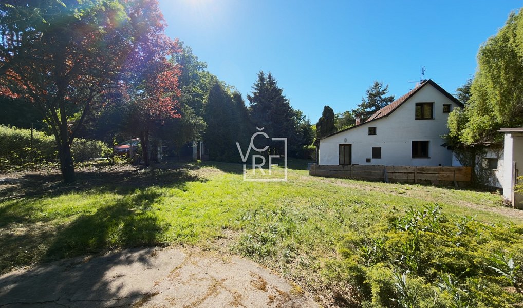 Prodej stavebního pozemku 2 814 m², Liteň – náhled fotky 5