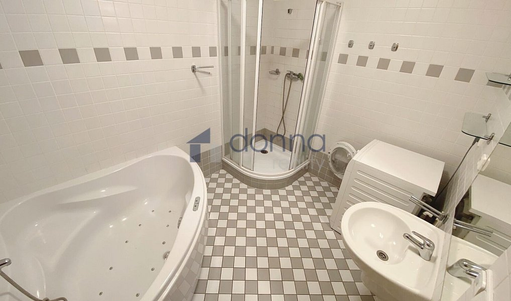 Pronájem bytu 3+1 91 m², Praha – náhled fotky 7