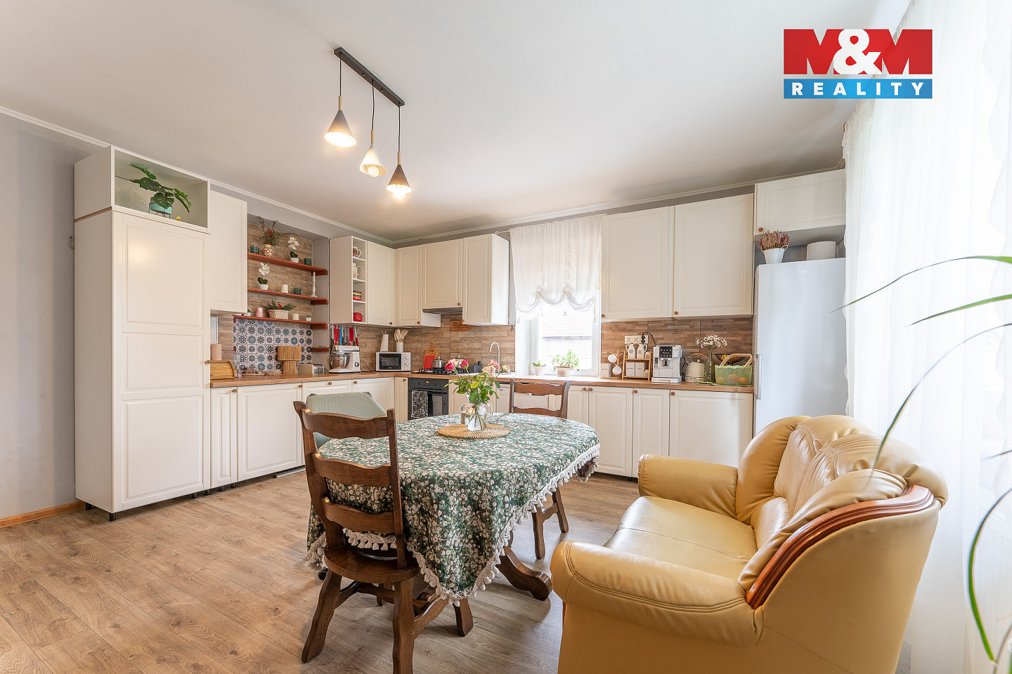 Prodej domu 400 m² s pozemkem 2 264 m² – fotografie 4
