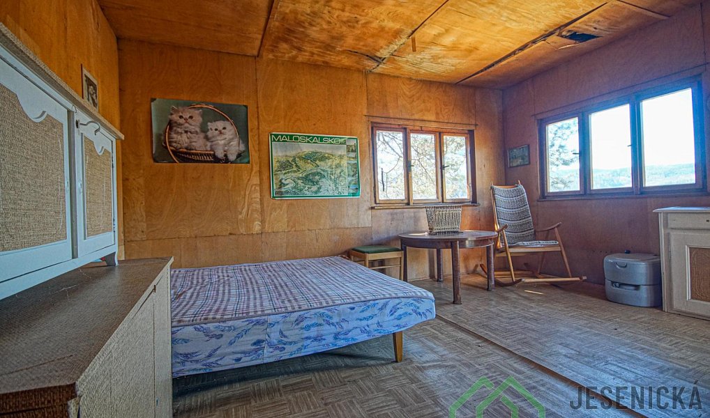 Prodej chaty/chalupy 19 m² s pozemkem 1 335 m², Líšný – náhled fotky 9