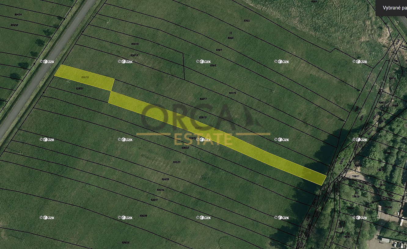 Prodej pole 2 279 m², Hrobice