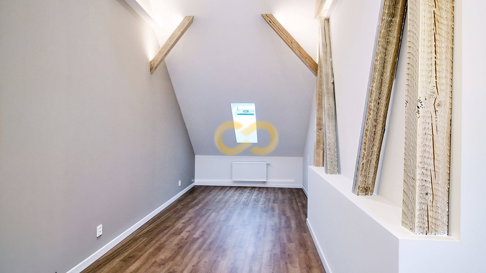 Pronájem bytu 2+kk 146 m² – fotografie 5