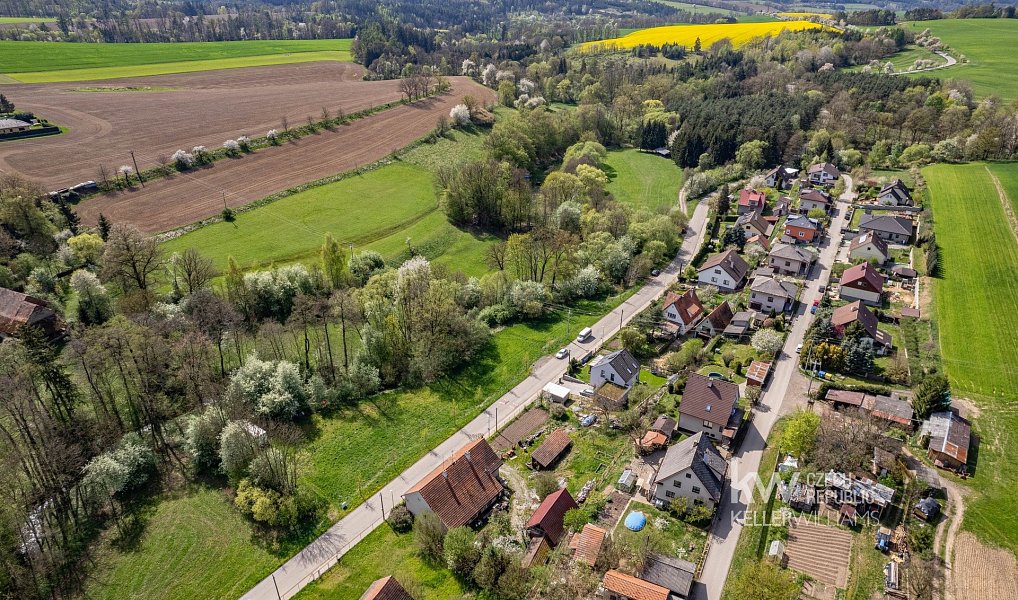 Prodej stavebního pozemku 781 m², Petroupim – náhled fotky 4