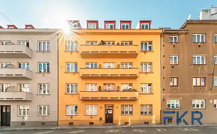 Prodej bytu 1+1 37 m², Za poštou, Praha 10 - Strašnice