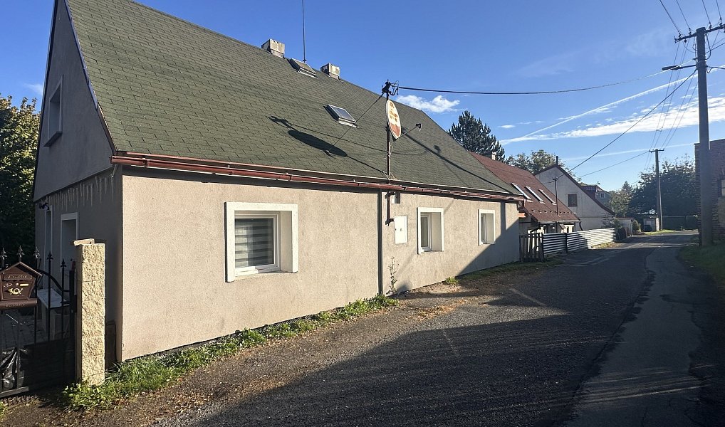 Prodej domu 160 m² s pozemkem 212 m², Rumburk – fotka 1 z 19