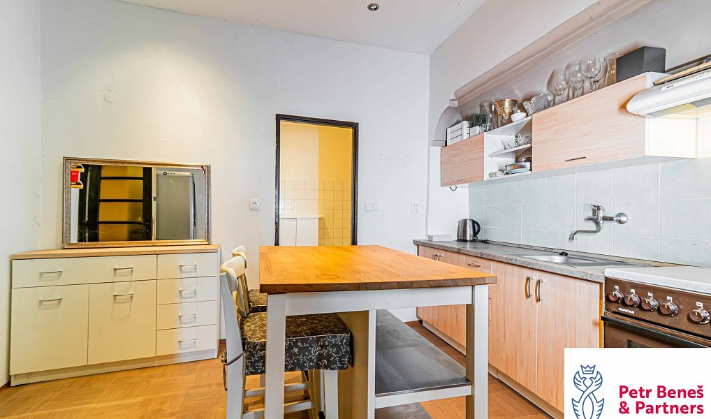Prodej obchodních prostor 1 100 m², Rakovník – náhled fotky 34