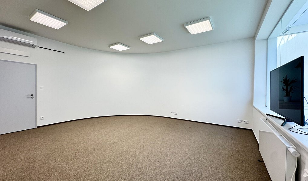 Pronájem kanceláře 34 m², Vyškov – náhled fotky 4