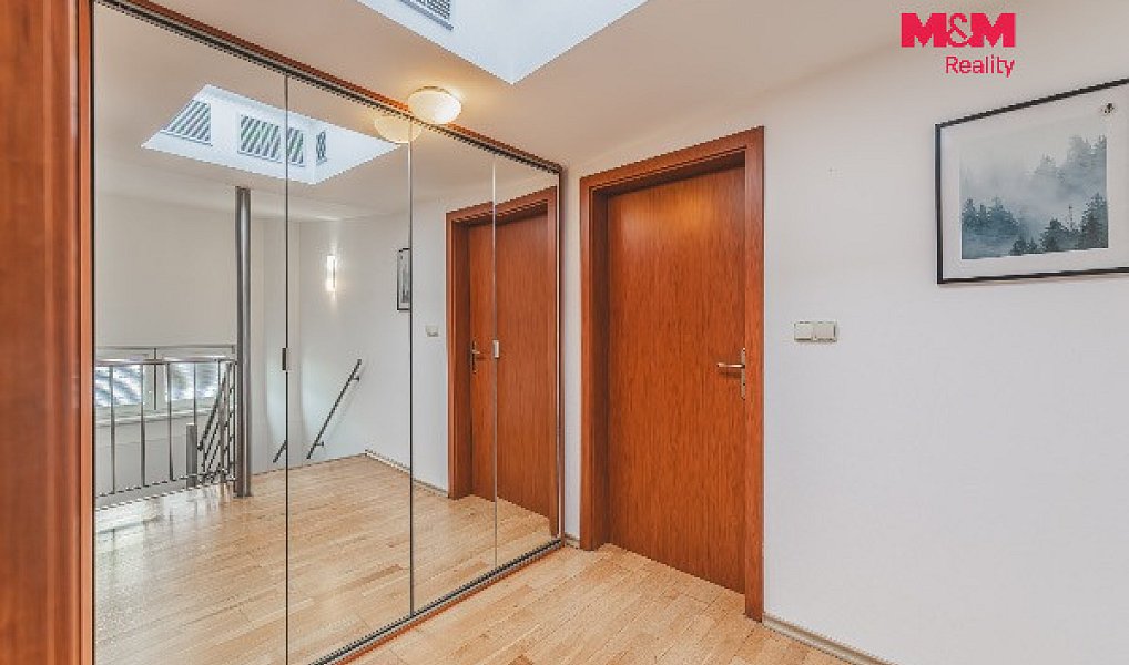 Prodej domu 150 m² s pozemkem 180 m², Hradec Králové – náhled fotky 17
