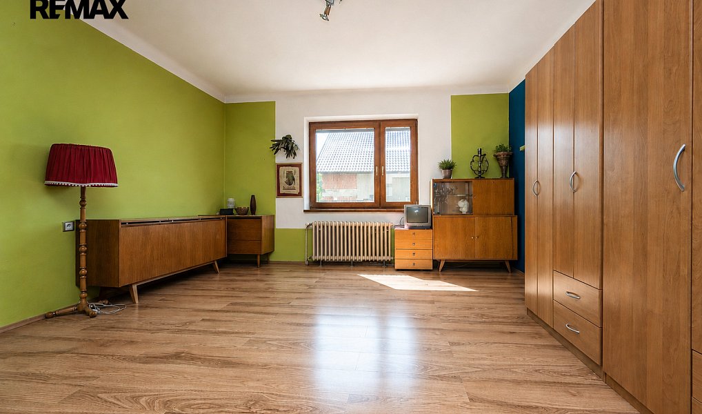 Prodej domu 182 m² s pozemkem 957 m², Kamenice – náhled fotky 10