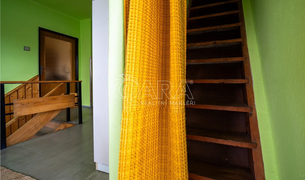 Prodej domu 180 m² s pozemkem 638 m², Slatiňany – náhled fotky 27