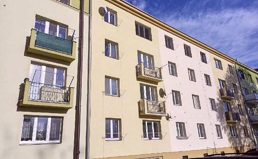 Prodej bytu 3+1 80 m², Krnovská, Opava - Předměstí