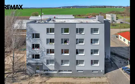 Prodej nájemního domu, činžáku 642 m², Emlerova, Libáň, okres Jičín