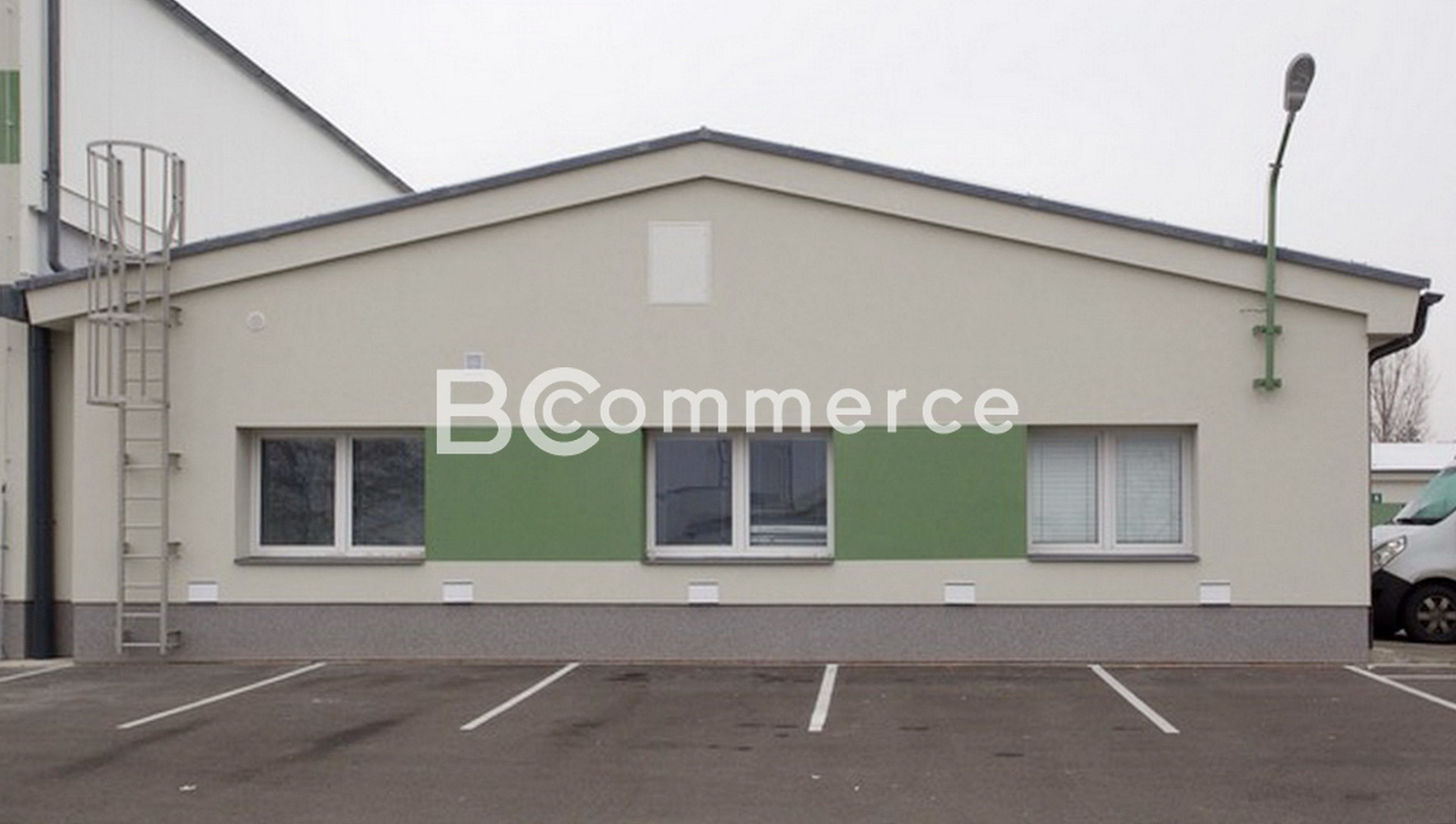 Pronájem kanceláře 173 m² — photo 3