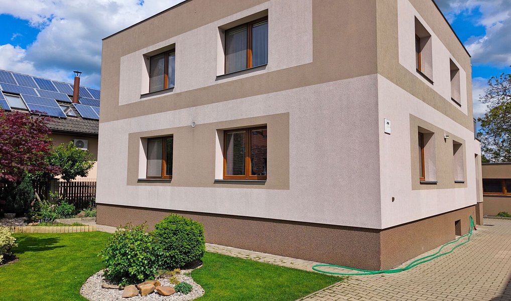 Pronájem bytu 4+1 95 m², Nová Ves – náhled fotky 3