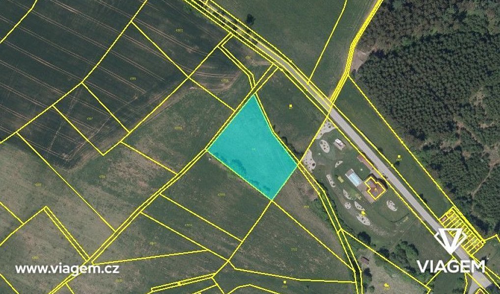 Prodej pole 1 126 m², Nová Paka – náhled fotky 3
