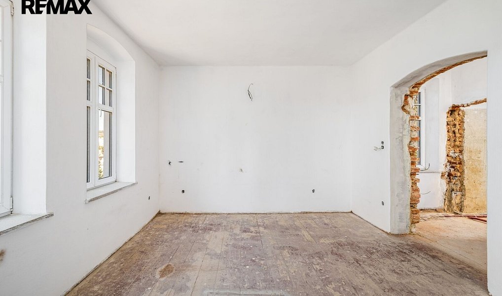 Prodej domu 550 m² s pozemkem 1 119 m², Volyně – náhled fotky 25