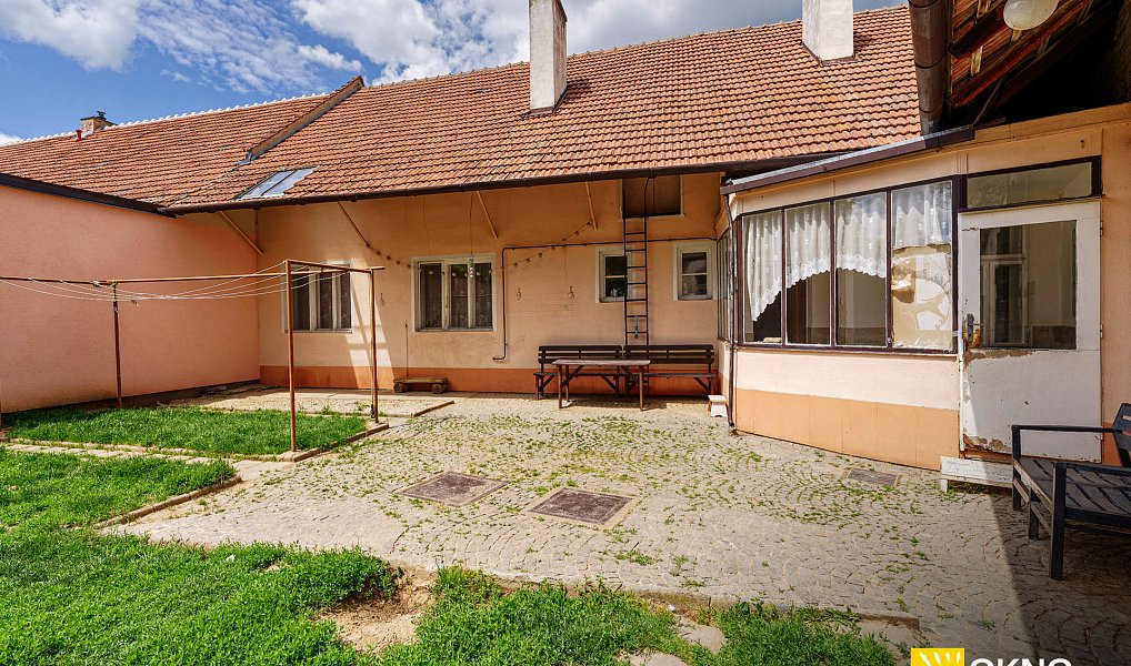 Prodej domu 180 m², Kojátky – náhled fotky 13