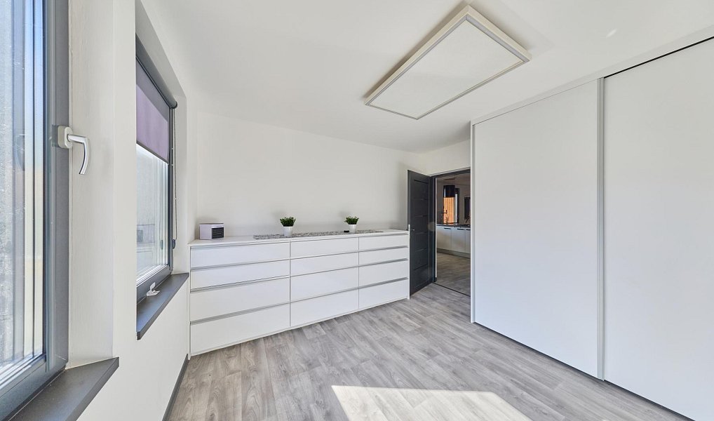 Prodej domu 181 m² s pozemkem 889 m², Trutnov – náhled fotky 13