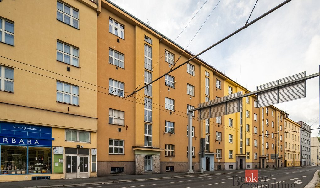 Prodej bytu 1+1 59 m², Hradec Králové – náhled fotky 13