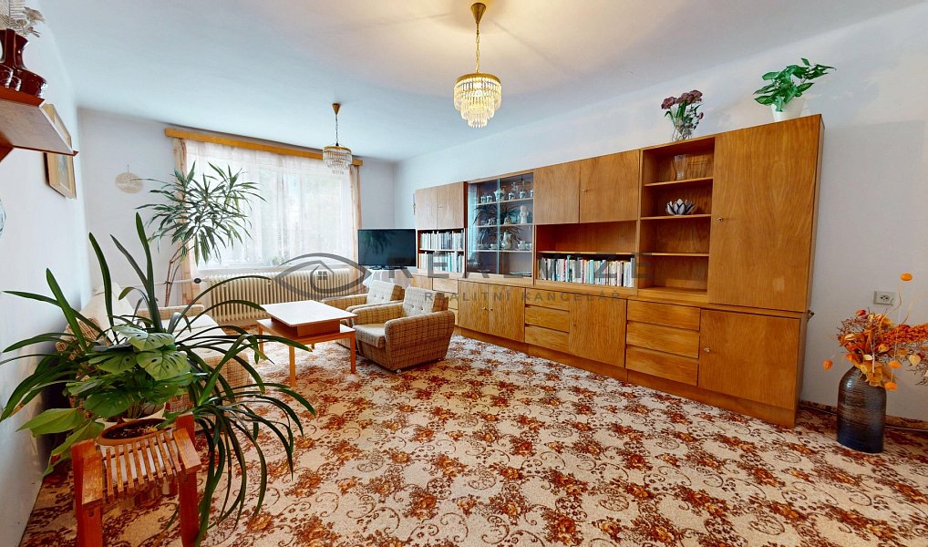 Prodej domu 180 m² s pozemkem 1 451 m², Nové Hrady – náhled fotky 9