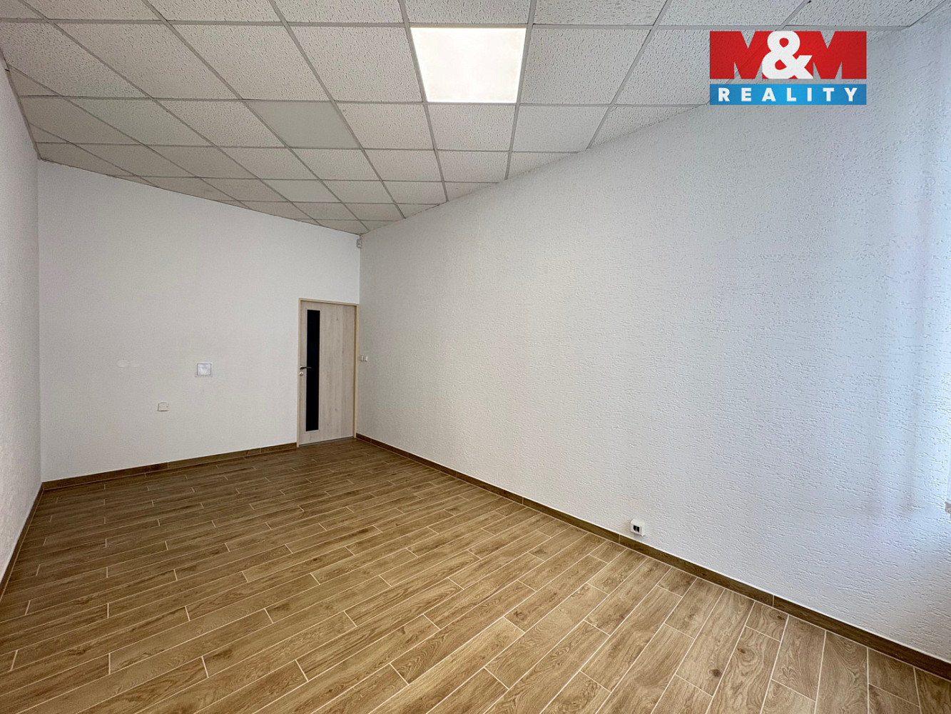 Pronájem kanceláře 18 m² — photo 3