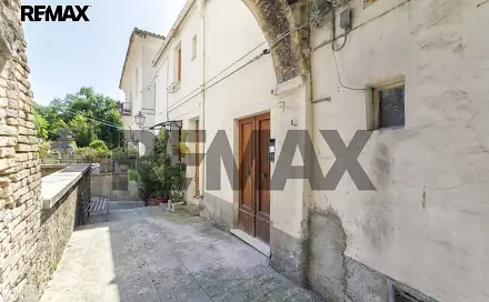 Prodej domu 120 m² s pozemkem 60 m², Loreto Aprutino, Itálie